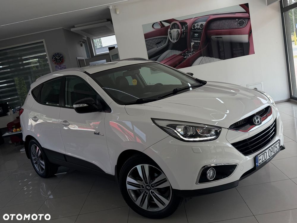 Hyundai ix35 1.7 CRDi 2WD blue Finale Gold - 19
