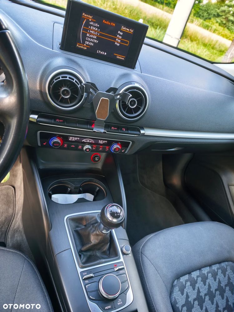 Audi A3 3-drzwiowe 1.6 TDI - 13