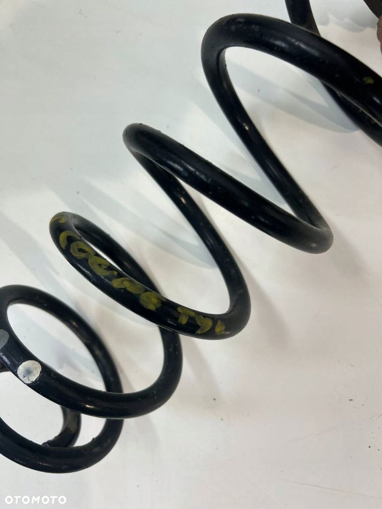 KOMPLET SPRĘŻYN TYŁ Audi A5 8T 8F - 9