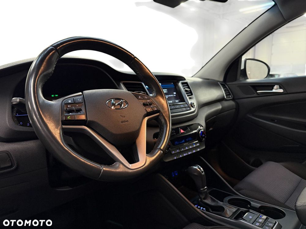 Hyundai Tucson 1.7 CRDI BlueDrive Style 2WD DCT - 20