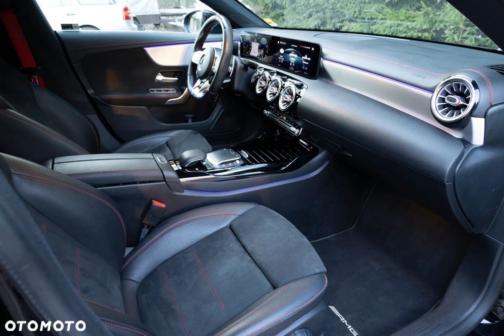 Mercedes-Benz CLA AMG 45 S 4-Matic 8G-DCT - 9
