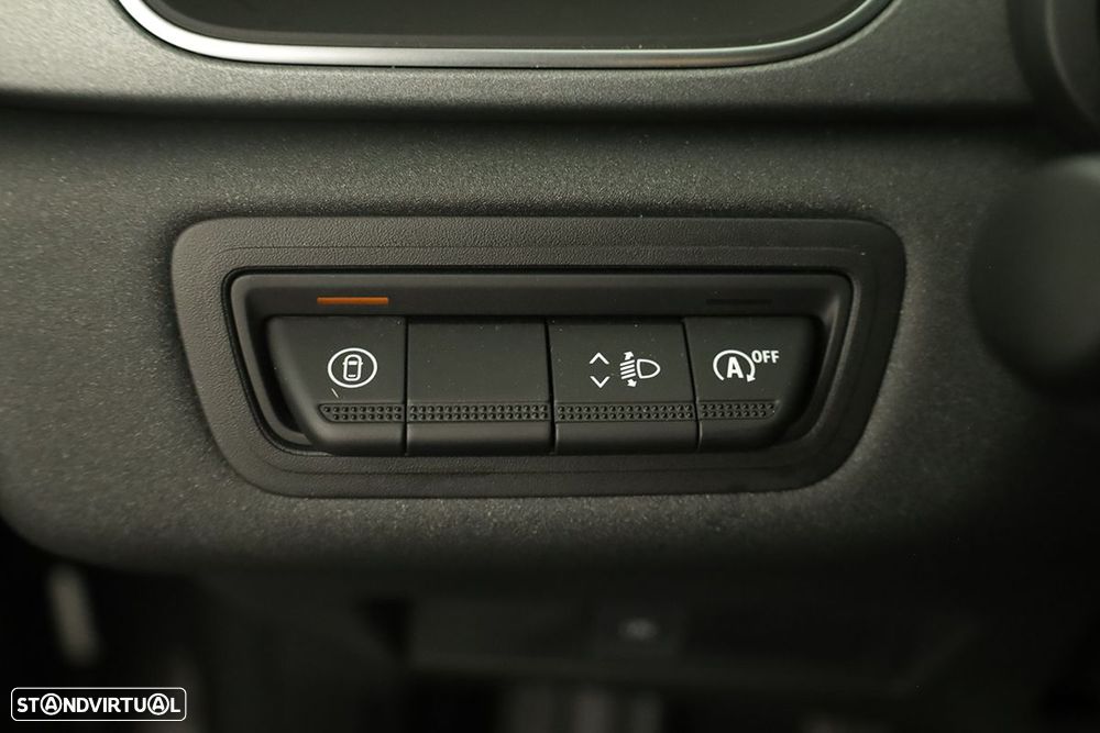 Renault Captur 1.0 TCe Techno Bi-Fuel - 19