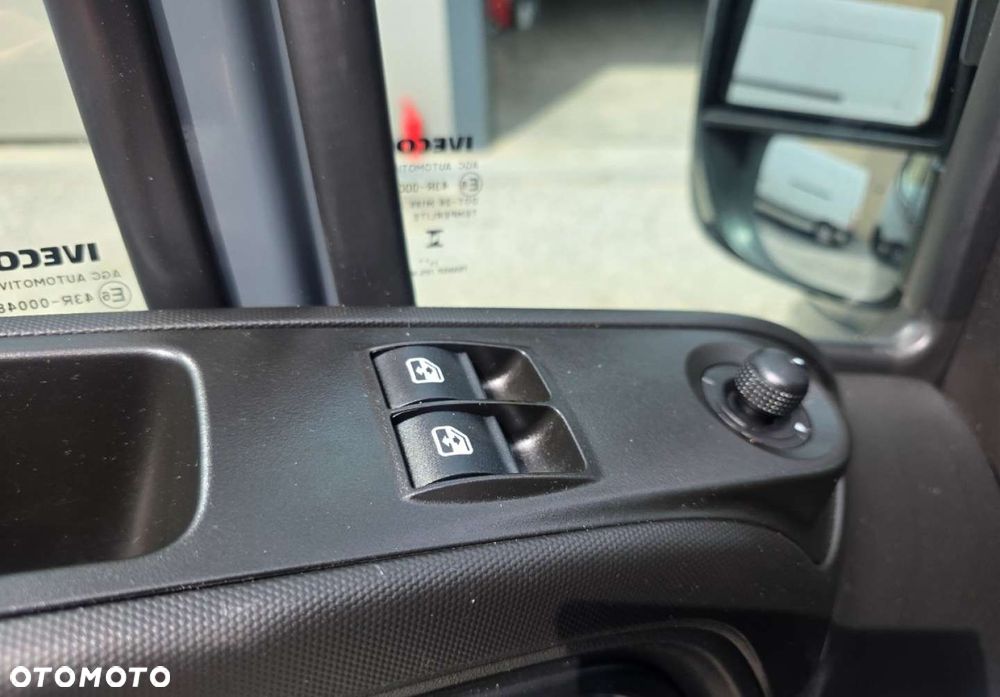 Iveco 35S18 - 15