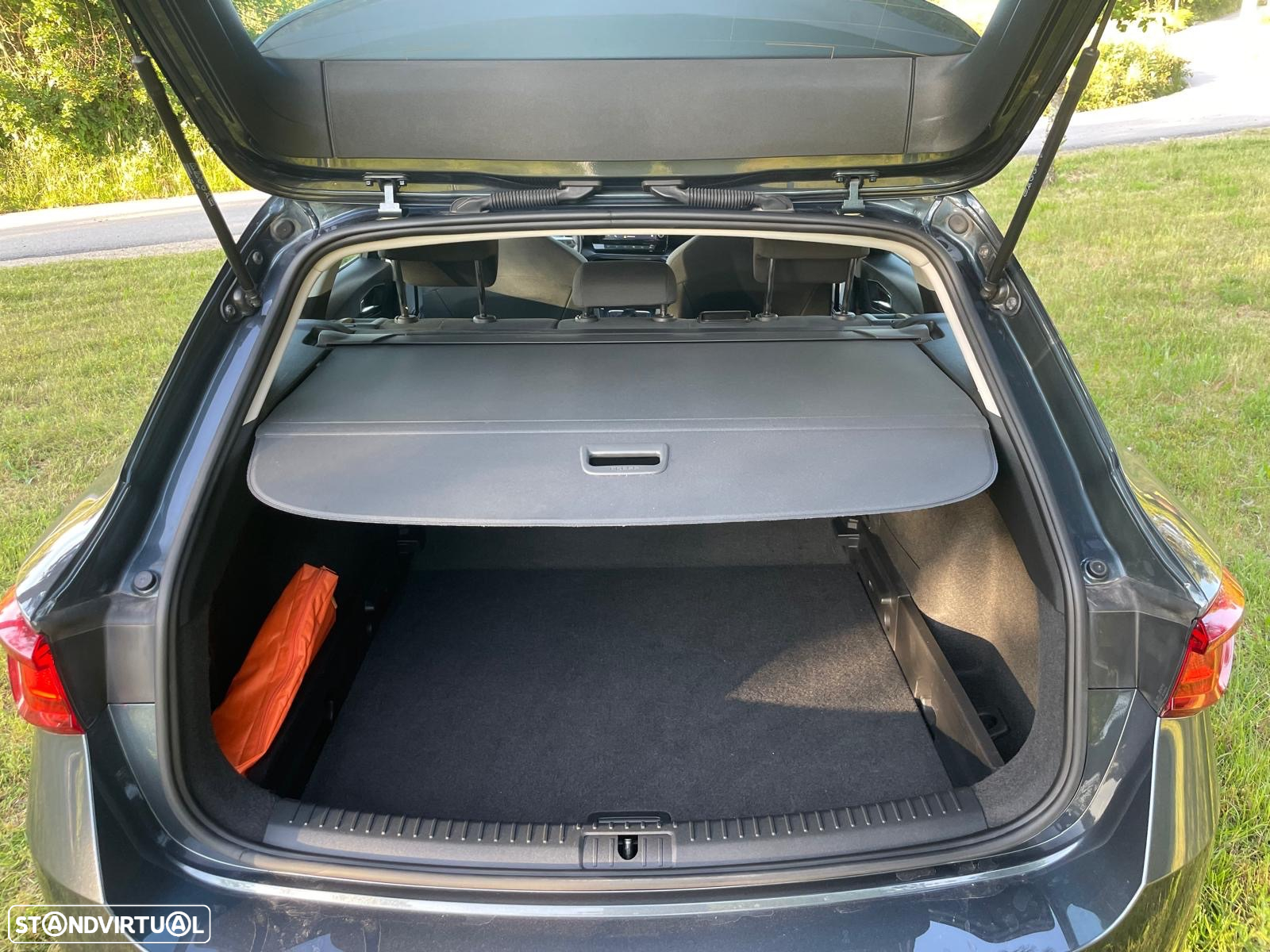 SEAT Leon 2.0 TDI Style - 6