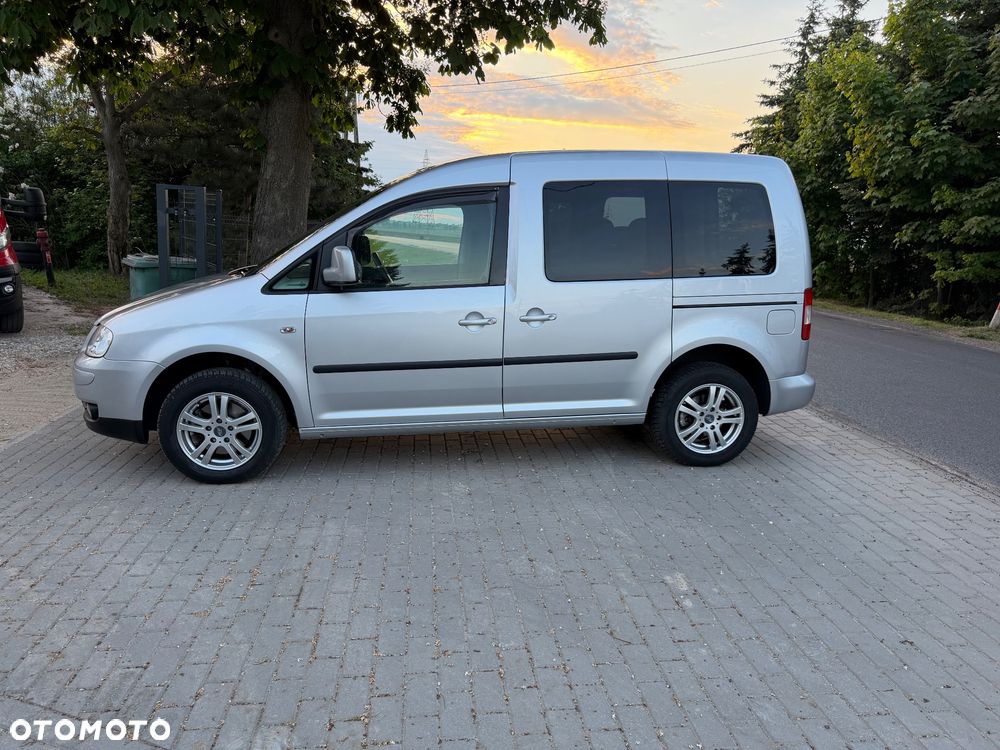 Volkswagen Caddy 1.6 Life Style (5-Si.) - 4