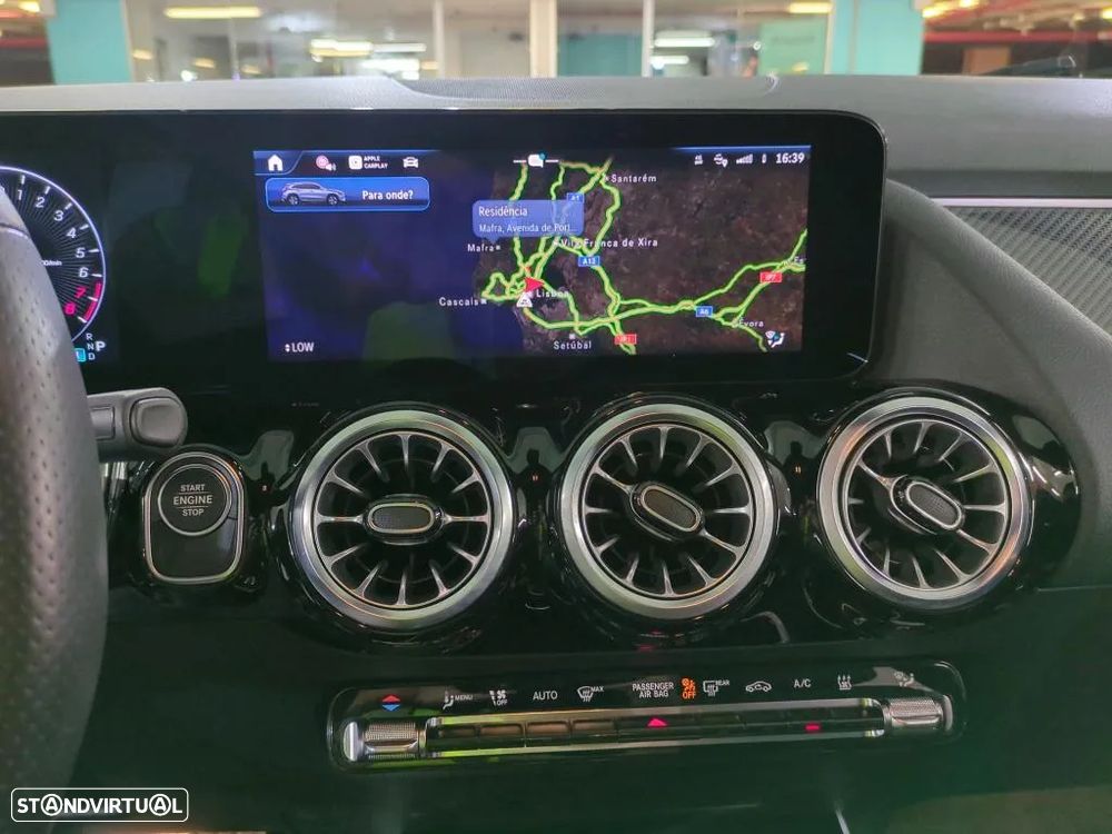 Mercedes-Benz GLA 250 e - 8