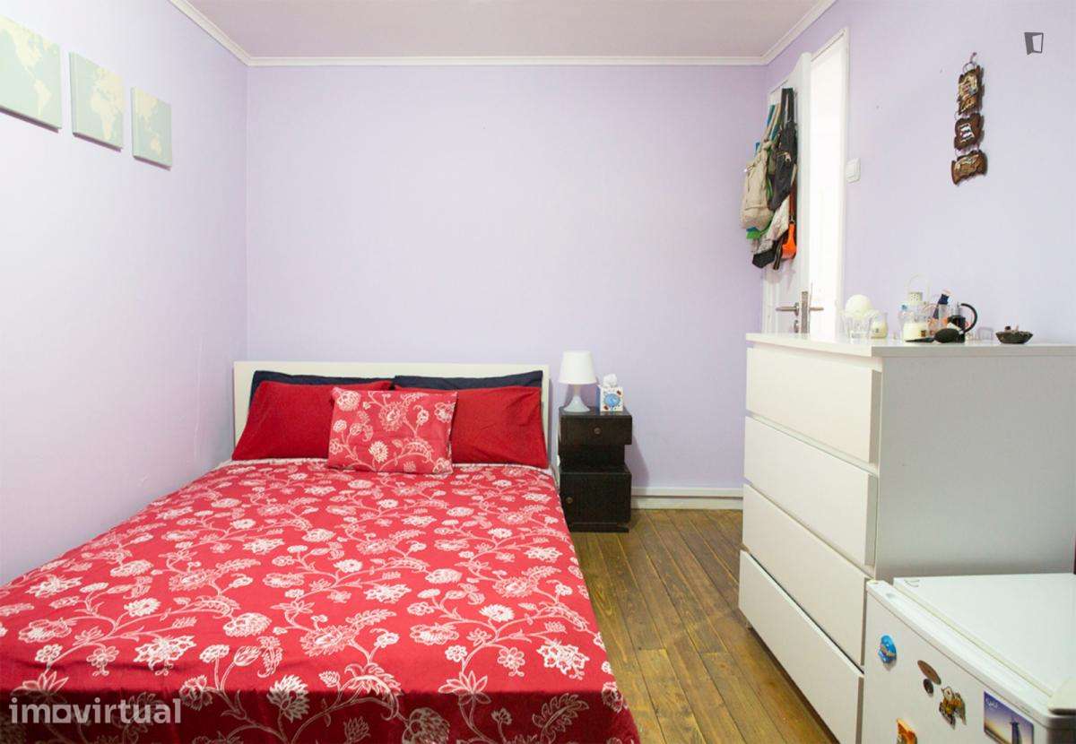 Quarto - localizado em Bairro Alto Lisbon - Grande imagem: 2/12