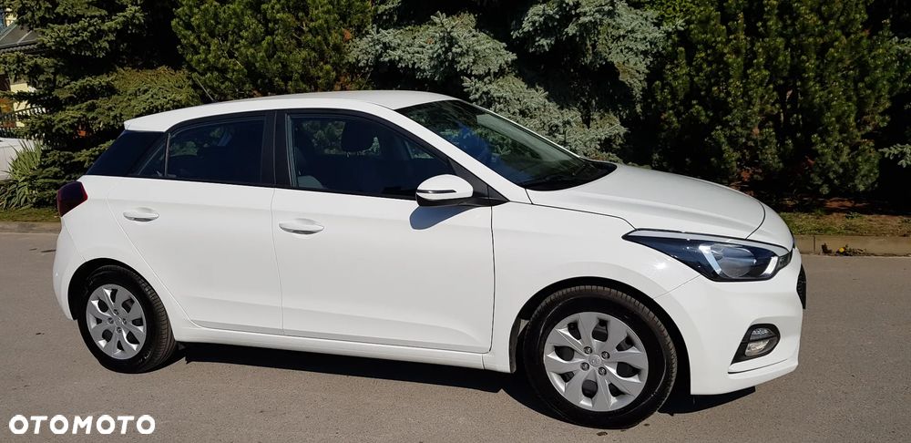 Hyundai i20 blue 1.2 Advantage - 11