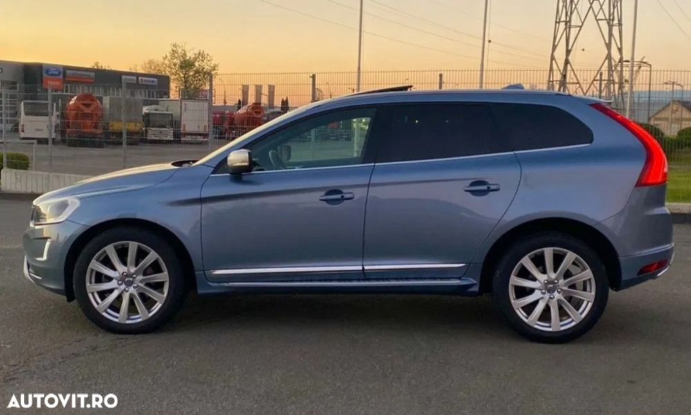 Volvo XC 60 - 6