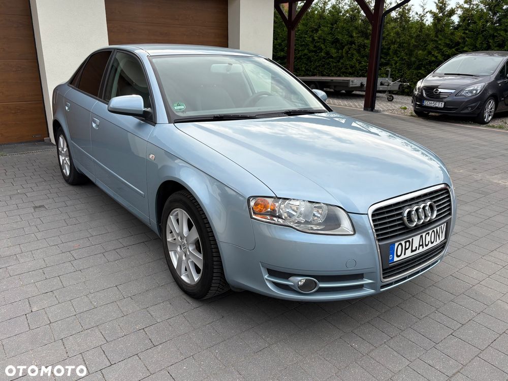 Audi A4 Limousine 1.6 - 9