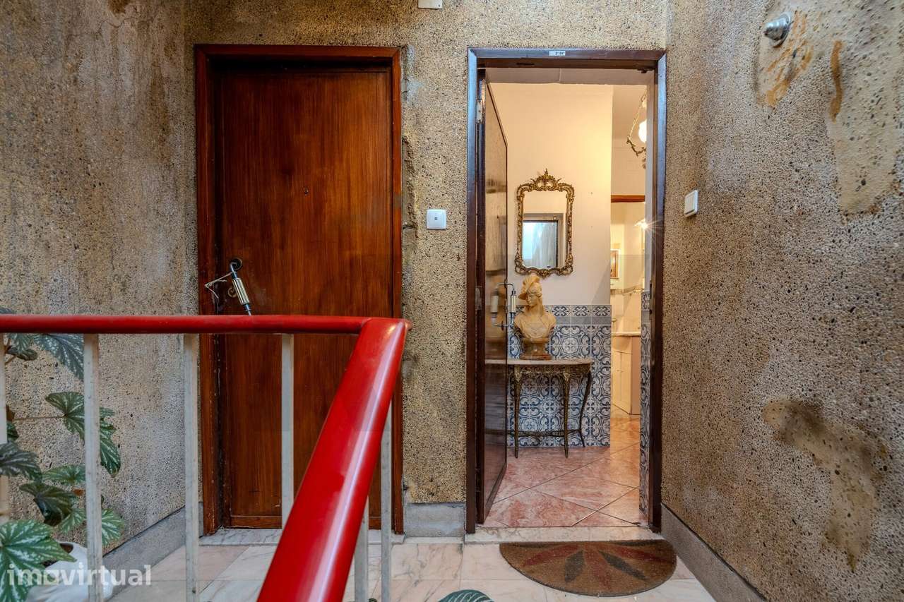 T2 em Loures | Não compres apenas uma casa. Descobre tudo o que ela po - Grande imagem: 2/25