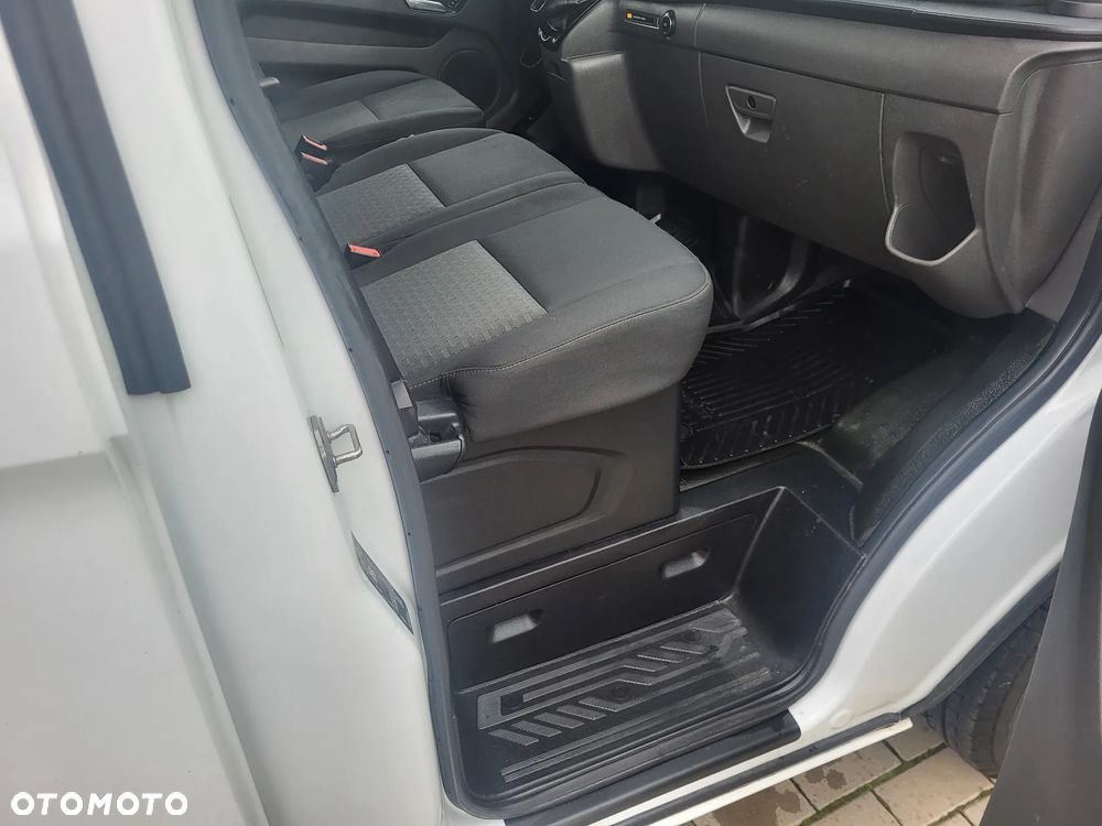 Ford Transit Custom - 14