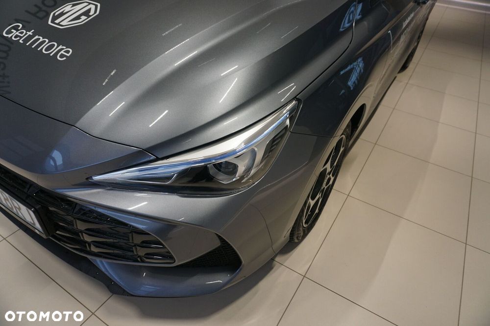MG MG3 - 6