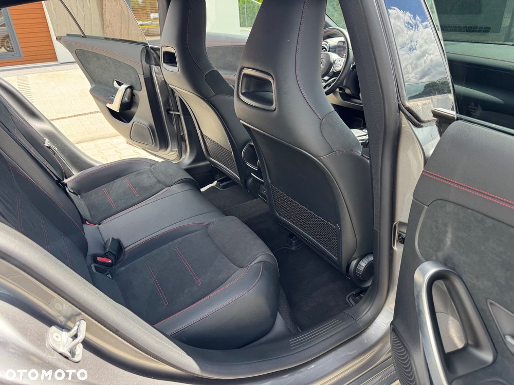 Mercedes-Benz CLA 200 mHEV AMG Line 7G-DCT - 19