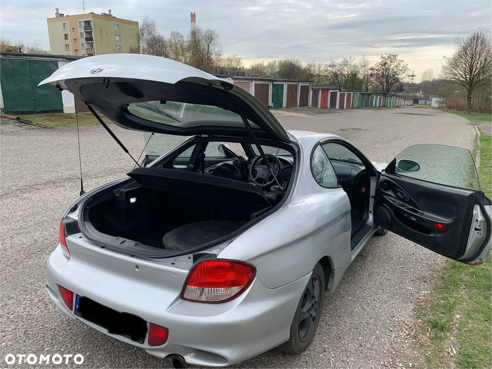 Hyundai Coupe 1.6 - 11