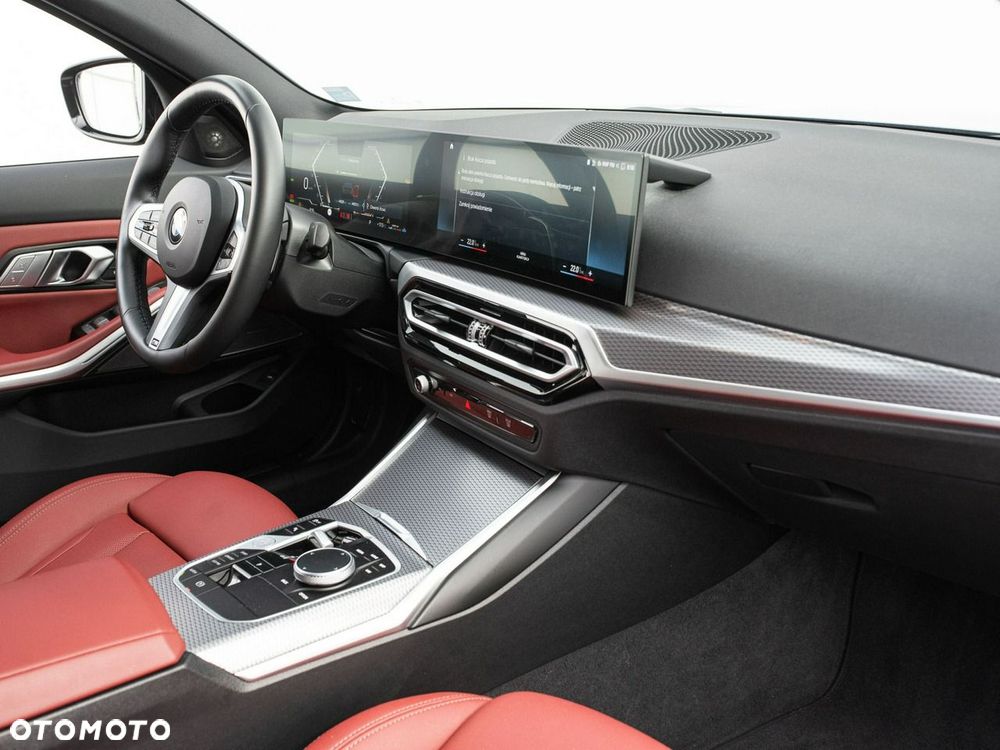BMW Seria 3 M340i xDrive mHEV sport - 32
