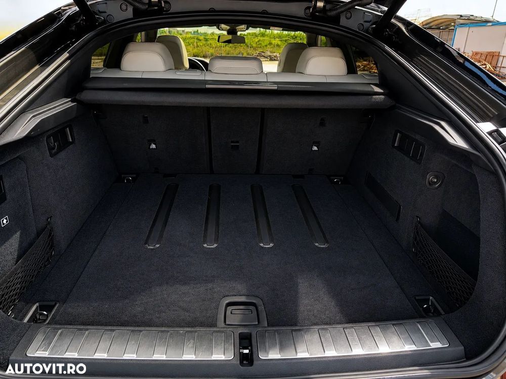 BMW X6 xDrive40d AT MHEV - 24