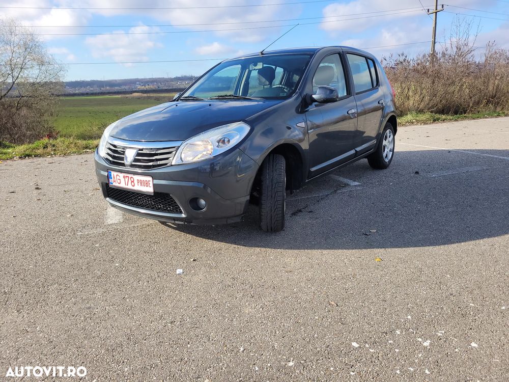 Dacia Sandero - 2