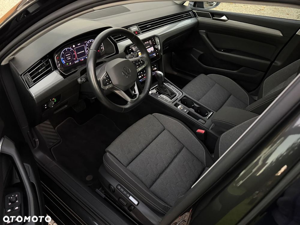 Volkswagen Passat Variant 2.0 TDI EVO Business DSG - 5
