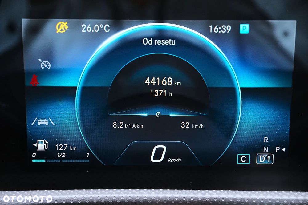 Mercedes-Benz CLA 180 Progressive 7G-DCT - 12