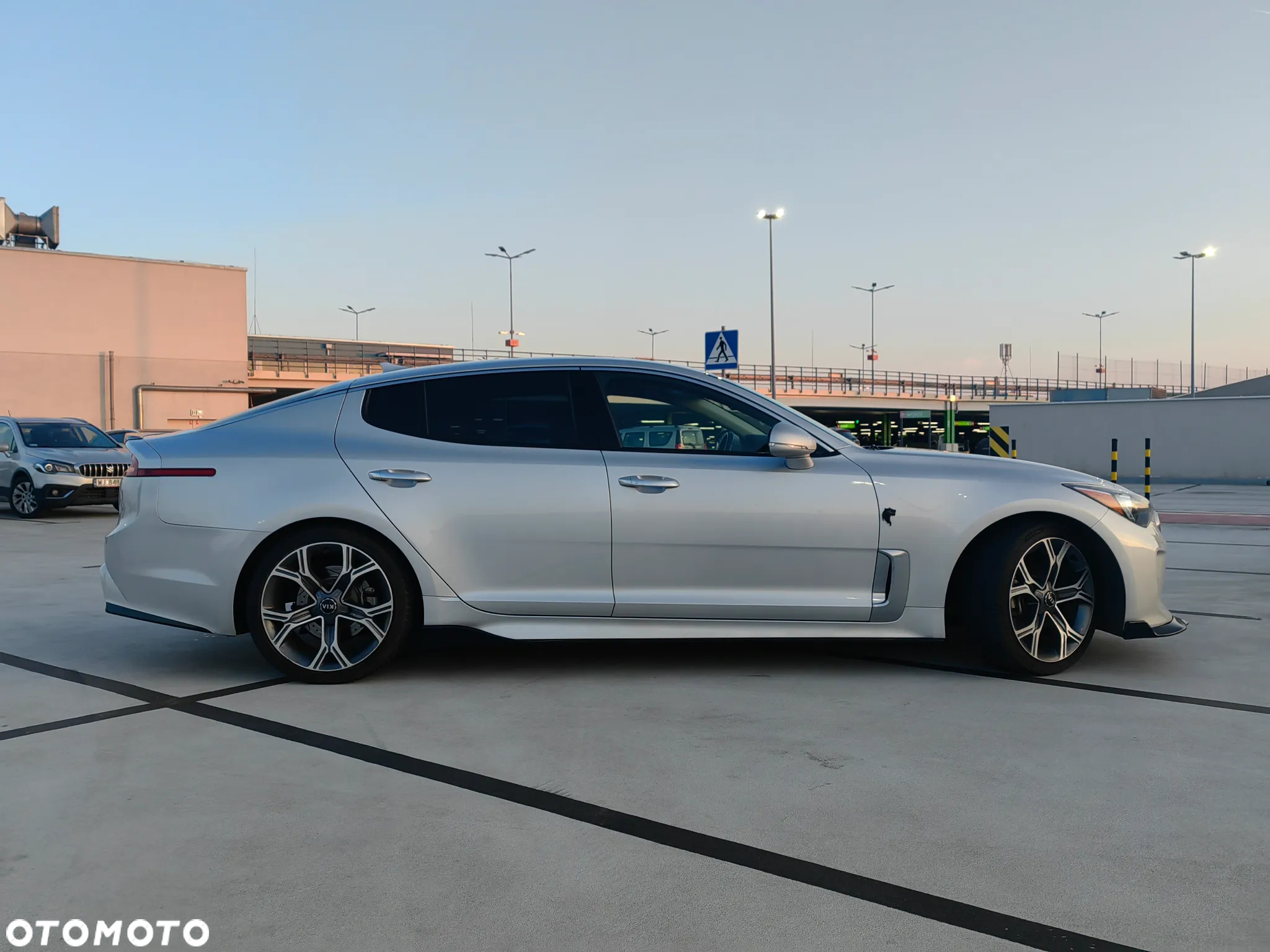 Kia Stinger 2.0 T-GDI L - 4
