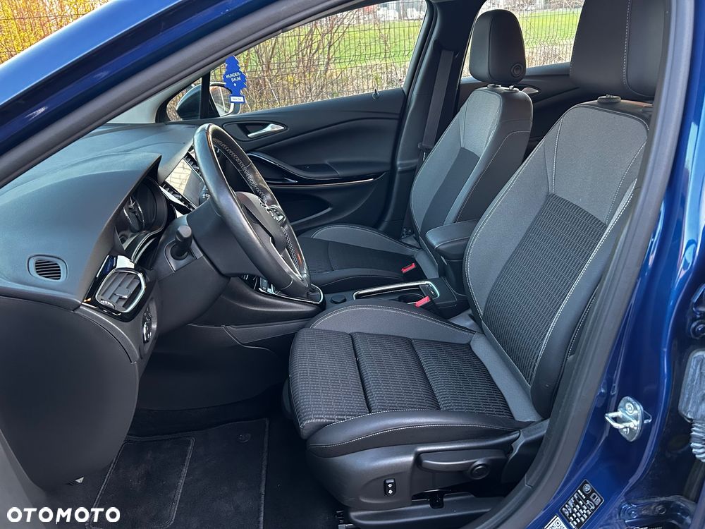 Opel Astra 1.2 Turbo Start/Stop Business Edition - 32