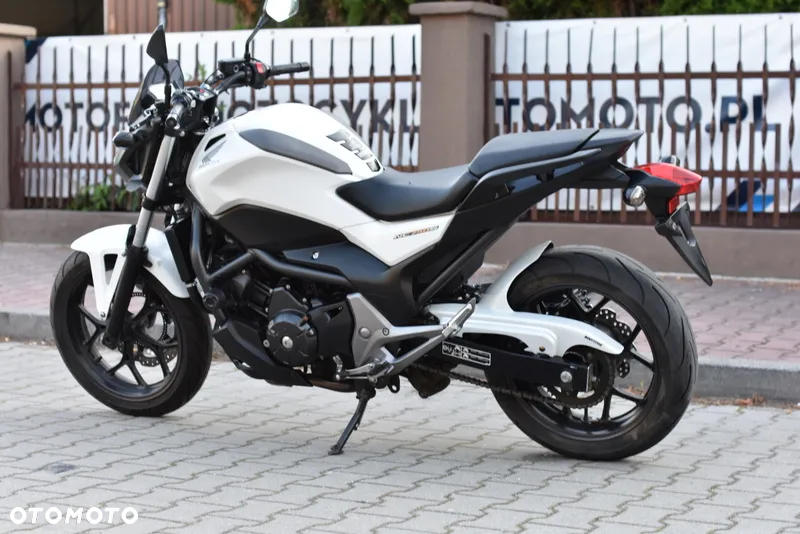 Honda NC - 20