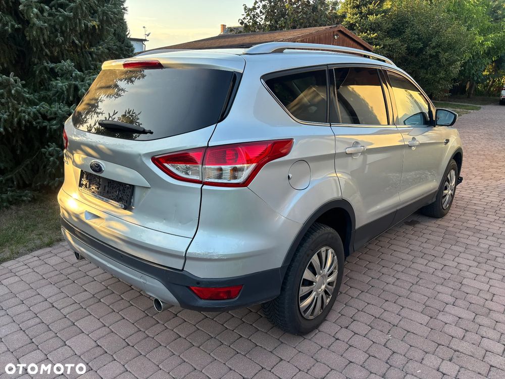 Ford Kuga 2.0 TDCi 4x4 Titanium - 8