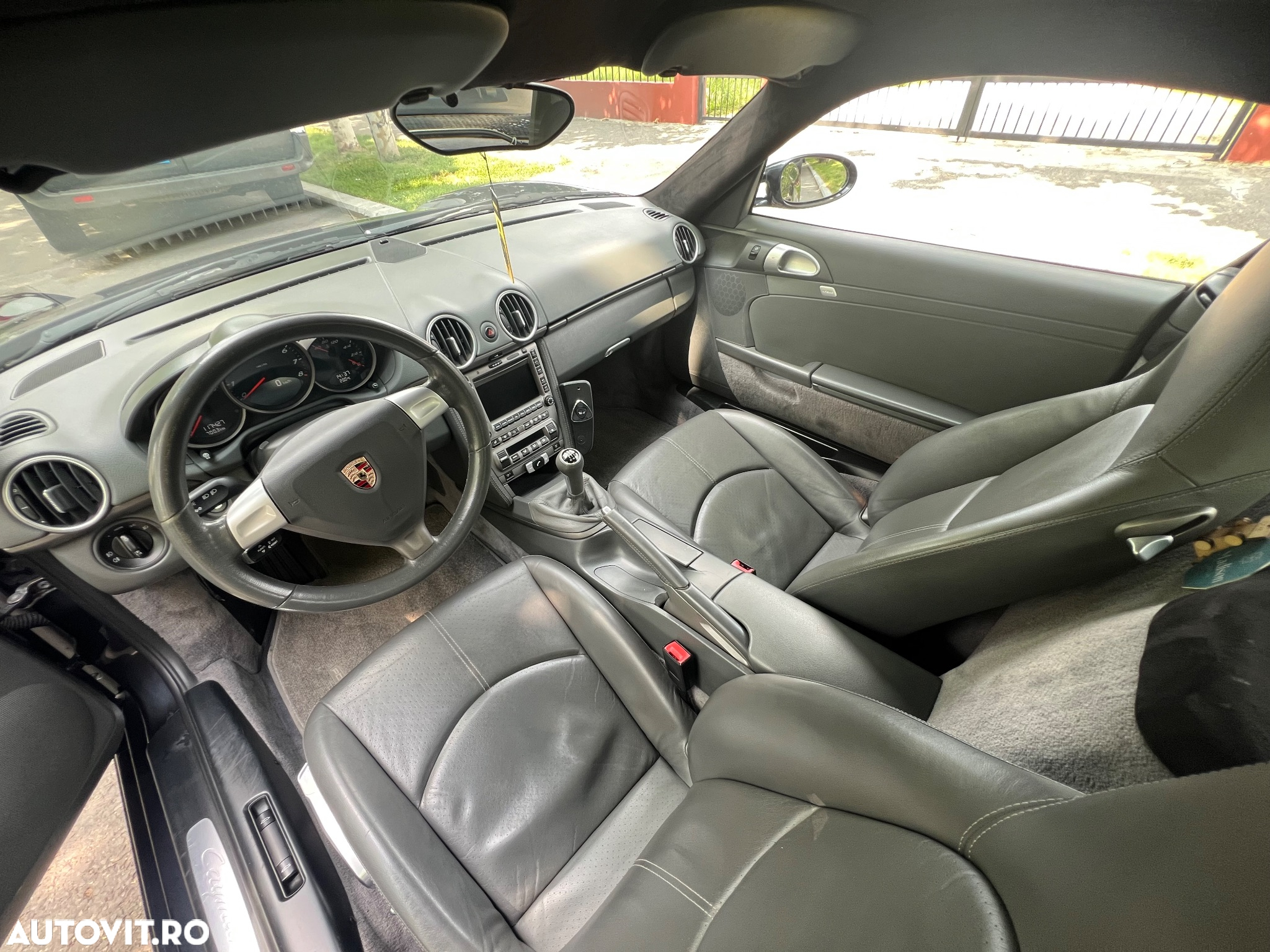 Porsche Cayman Standard - 3