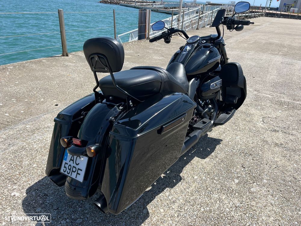 Harley-Davidson Road - 5