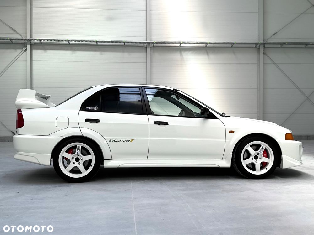 Mitsubishi Lancer - 26