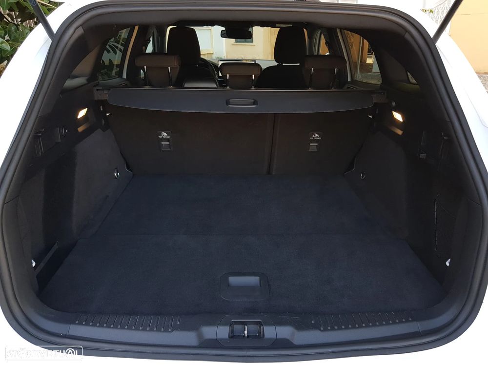 Ford Focus SW 1.5 TDCi EcoBlue ST-Line X - 11