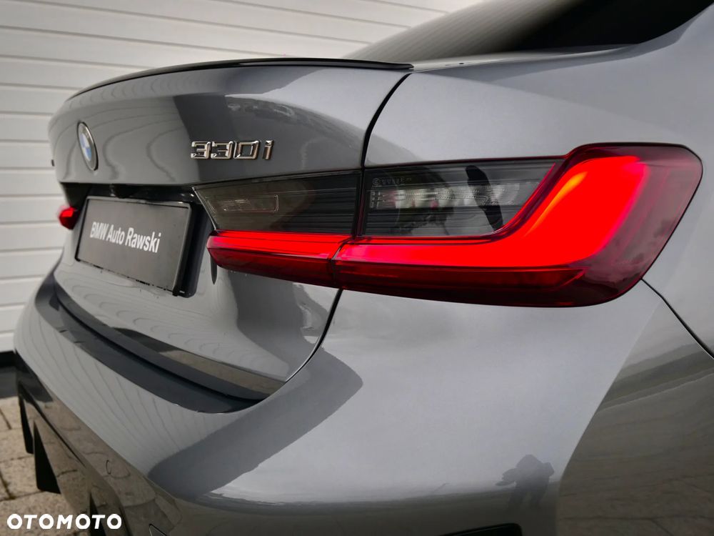 BMW Seria 3 330i xDrive M Sport sport - 10