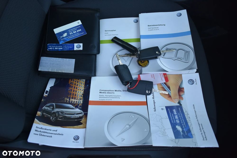 Volkswagen Golf Sportsvan - 24