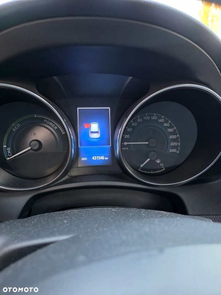 Toyota Auris 2016 photo 3
