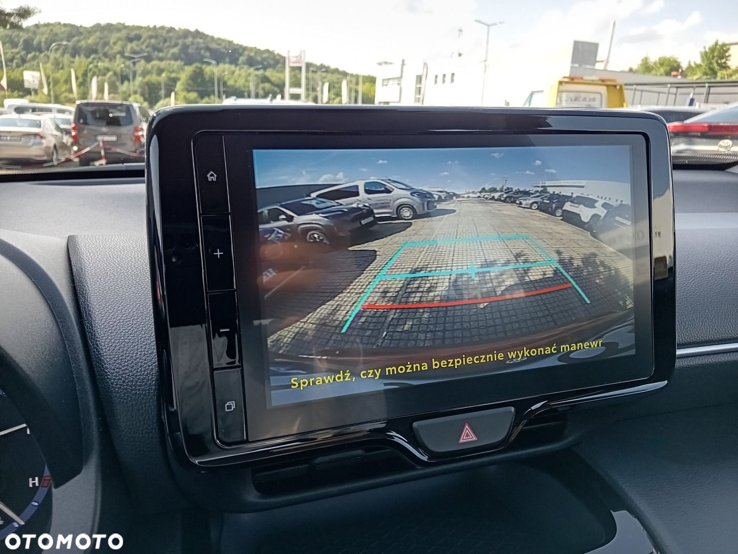 Toyota Yaris Cross - 25