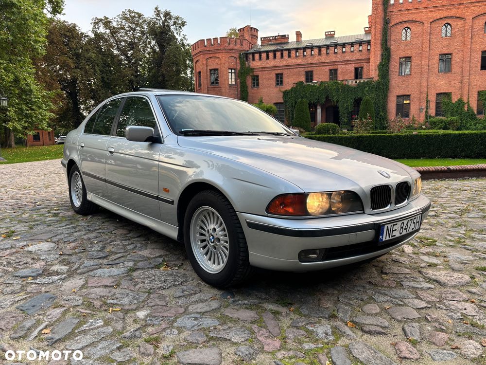 BMW Seria 5 520i - 3