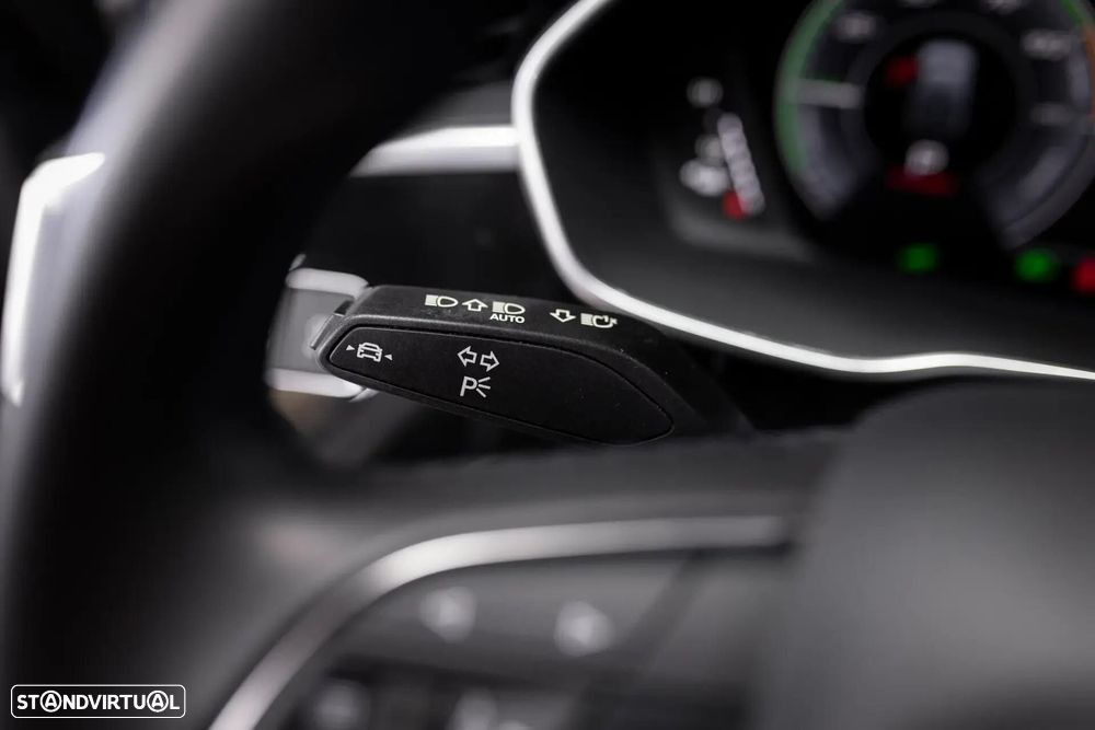 Audi Q3 Sportback 45 TFSIe S tronic - 17