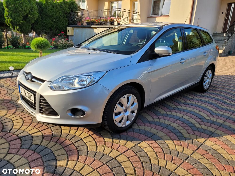 Ford Focus 1.6 Ambiente Start - 1
