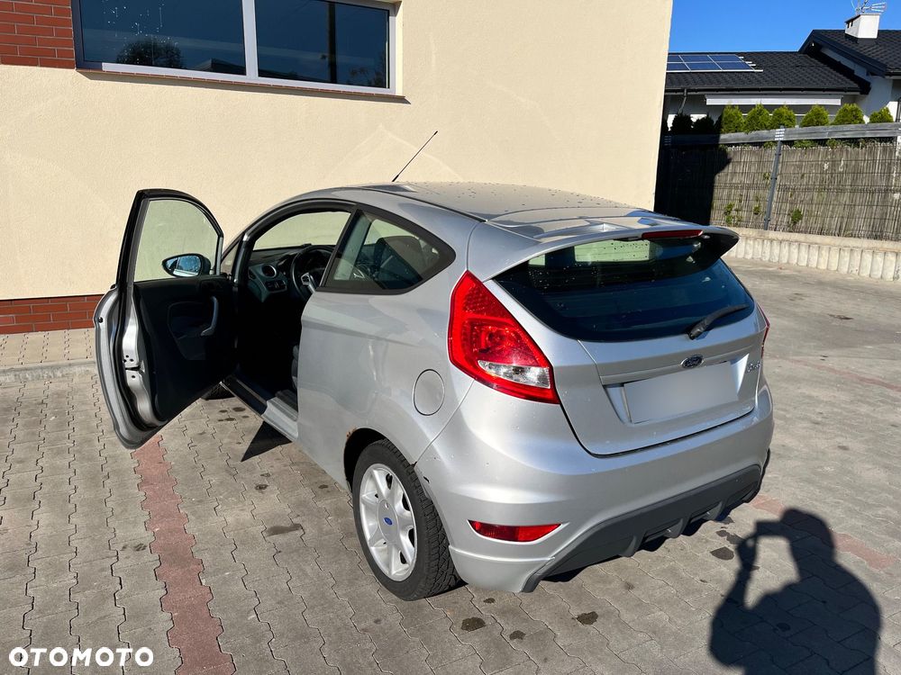 Ford Fiesta - 14