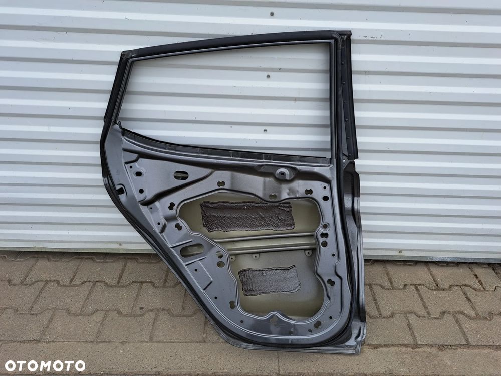 Drzwi tylne Tył lewe Ford Fiesta mk8 5d - 9