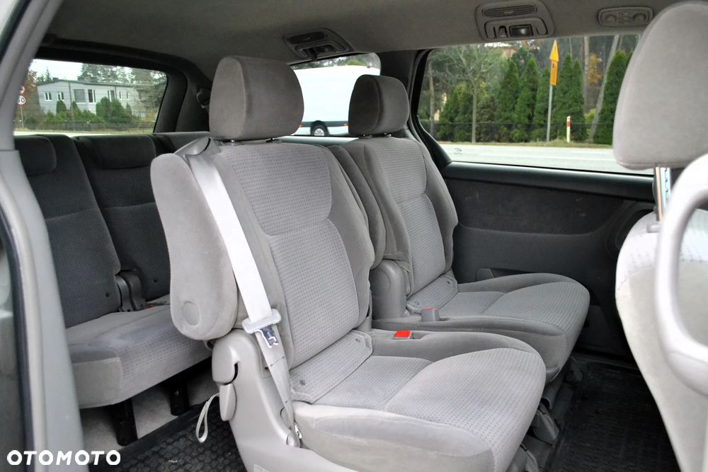 Toyota Sienna 3.3 LE AWD - 10