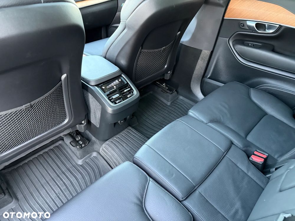 Volvo XC 90 B6 B AWD Inscription - 28