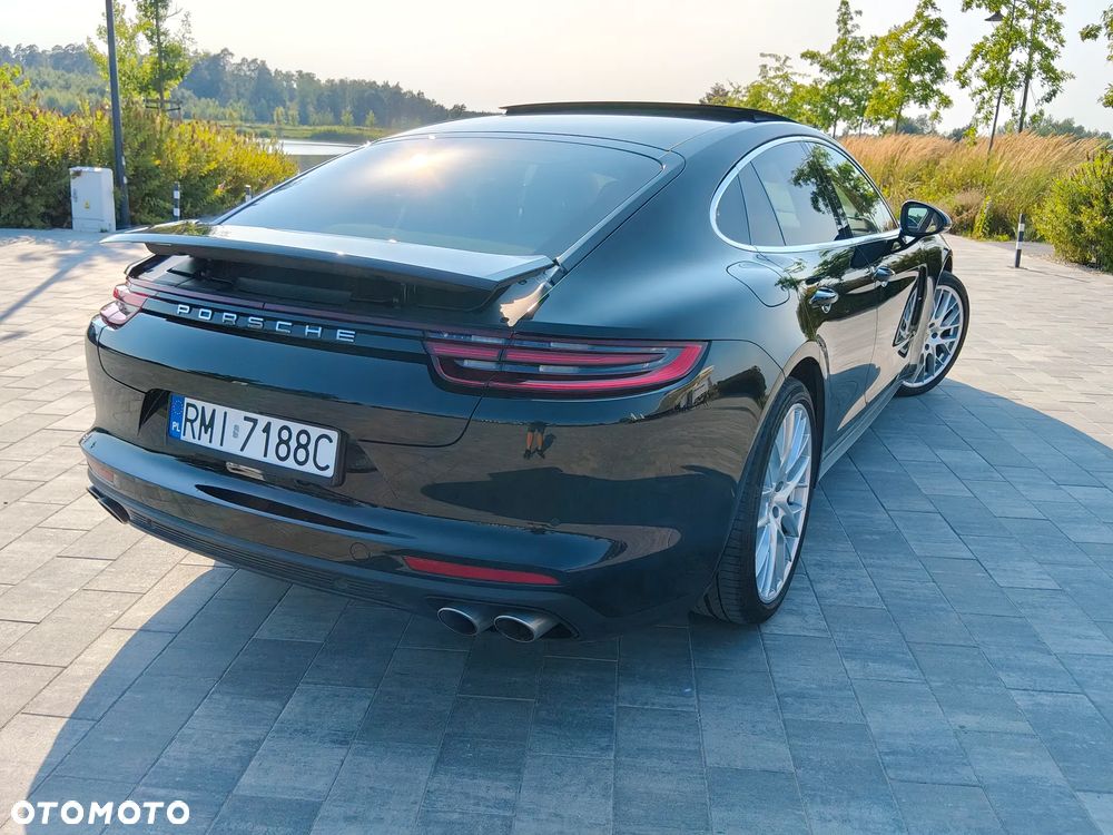 Porsche Panamera 4S Diesel - 11