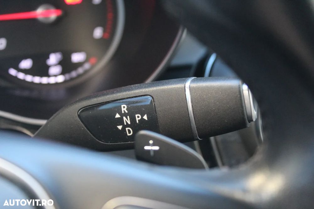 Mercedes-Benz GLC 250 d 4MATIC - 22