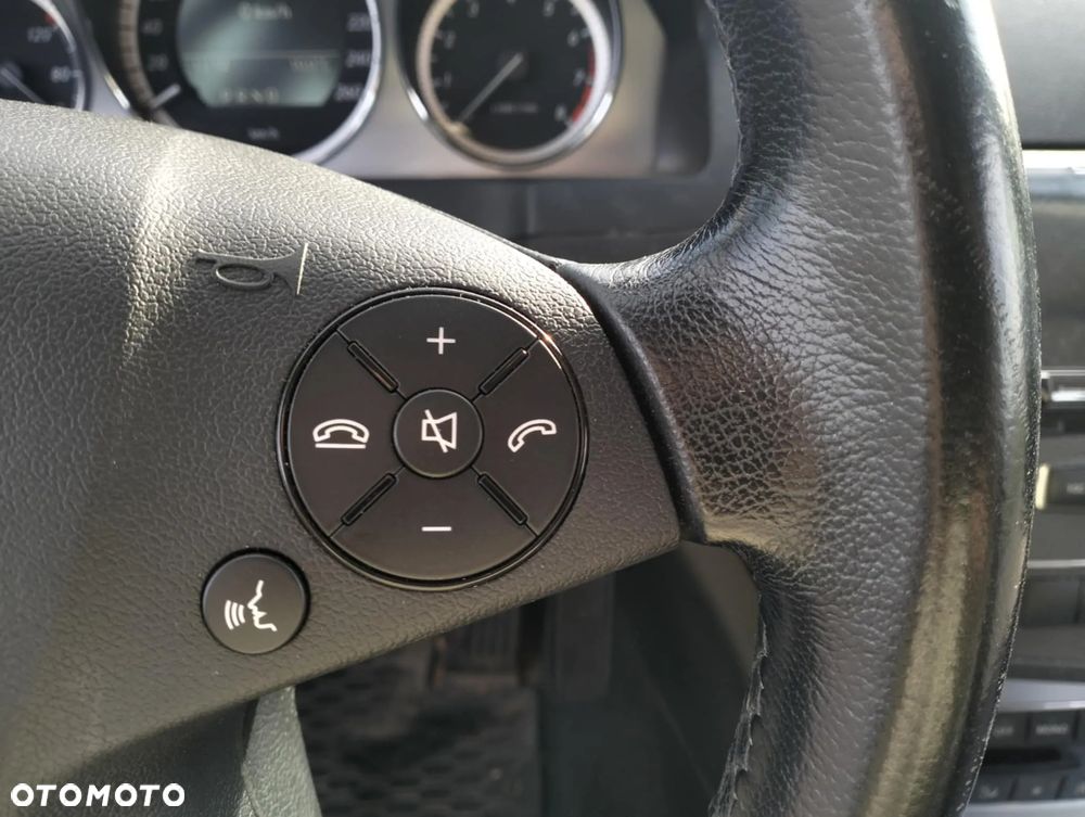 Mercedes-Benz Klasa C - 11