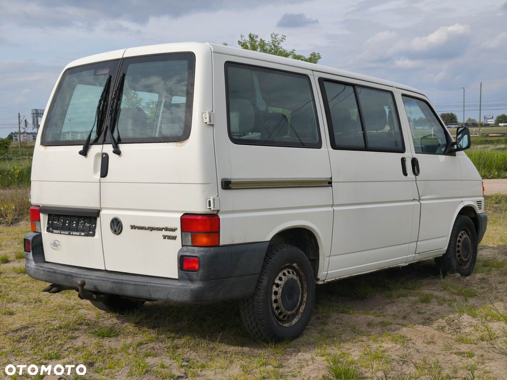 Volkswagen Transporter - 6