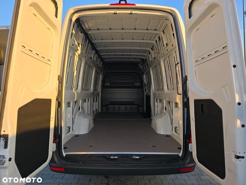 Mercedes-Benz Sprinter 317 CDI Long PRO 9G-Tronic - 8