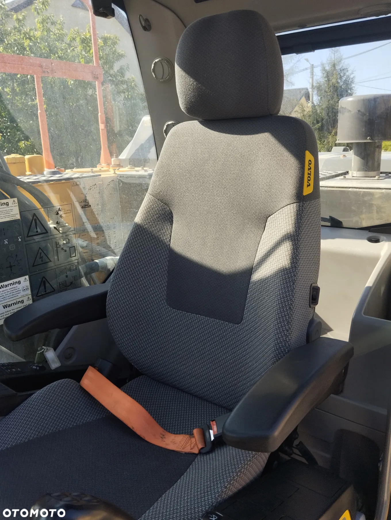 Volvo EC 220 EL - 6