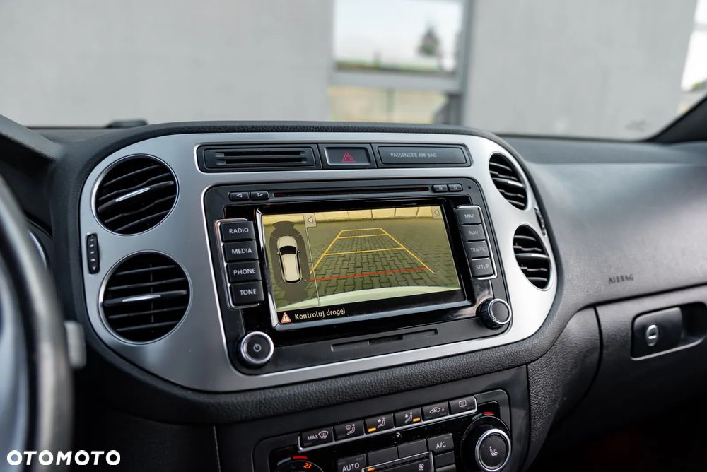 Volkswagen Tiguan 2.0 TSI 4Motion DSG Lounge Sport & Style - 34
